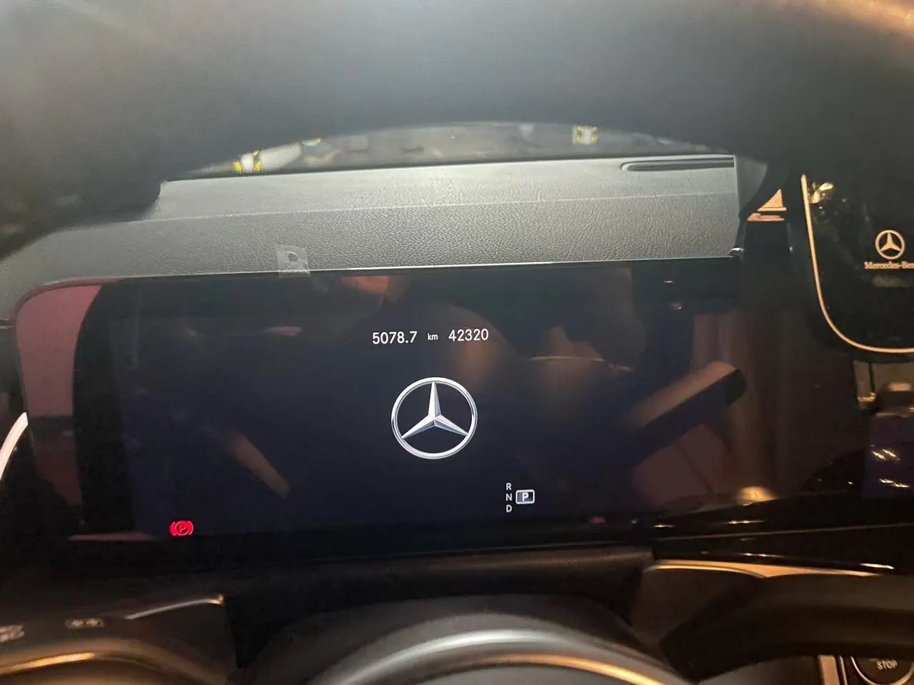 Mercedes Benz 2023 GLB 220 2.0T Fashion Automatic 5