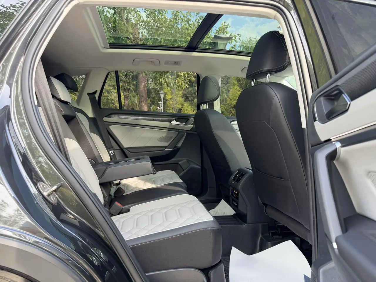 Volkswagen 2023 Tanyue 1.4TSI 280TSI Two-Drive Luxury Plus Advanced Edition Automatic Gear 16