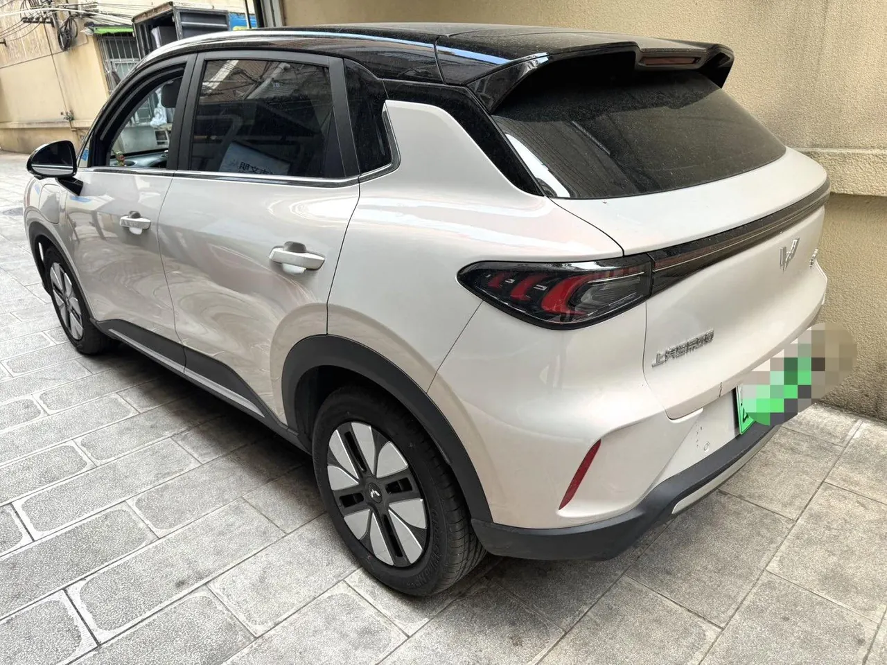 WuLing 2025 Plantronics S 325km Exclusive Automatic Transmission 3