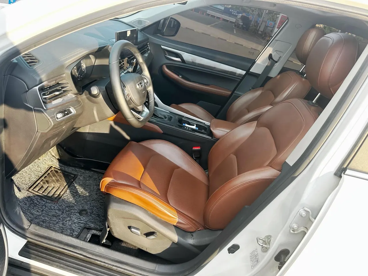 Geely Vision SUV(X6) 2021 Vision X6 Pro 1.4T Premium Automatic 4
