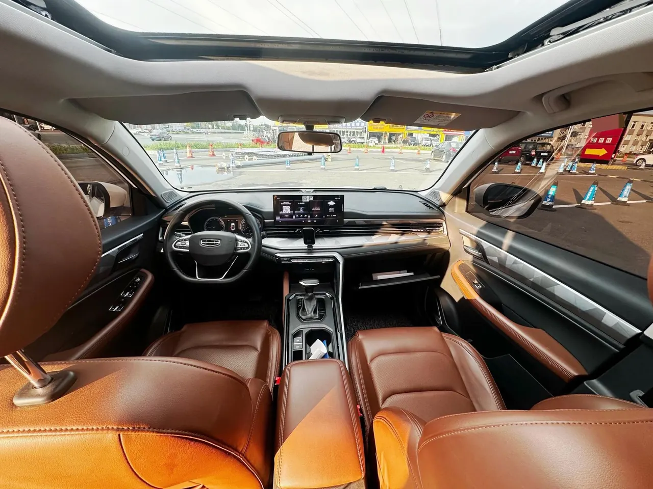 Geely Vision SUV(X6) 2021 Vision X6 Pro 1.4T Premium Automatic 8