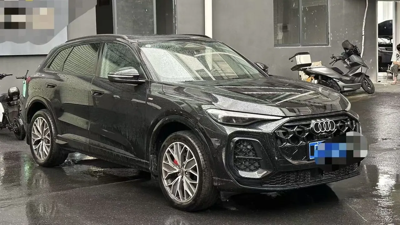 Audi 2026 Q5L 20 T 10 million users exclusive version of automatic gear 3