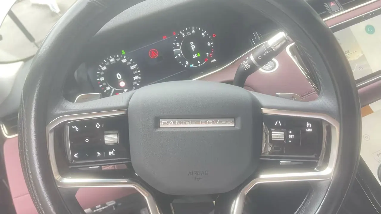 Land Rover 2021 evoque 48V 2.0T 249PS R-DYNAMIC s obsidian black sports version automatic gear 6
