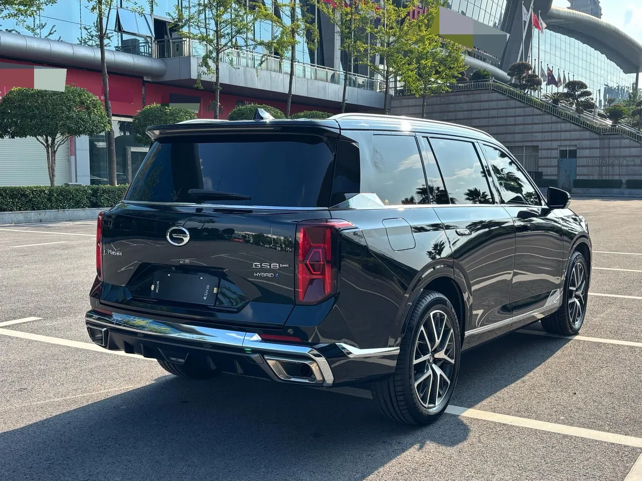 Chuanqi 2022 GS8 Hybrid 2.0TM Stepless Four-wheel Drive Premium Edition Seven-seat Automatic Gear 9