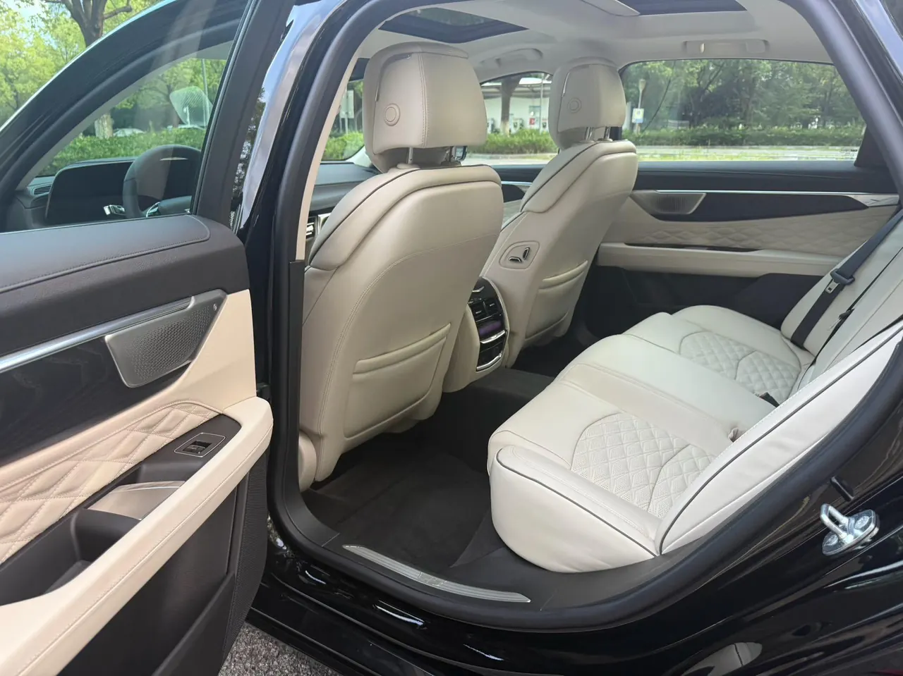 Cadillac 2026 CT6 2.0T 28T flagship automatic gear 6
