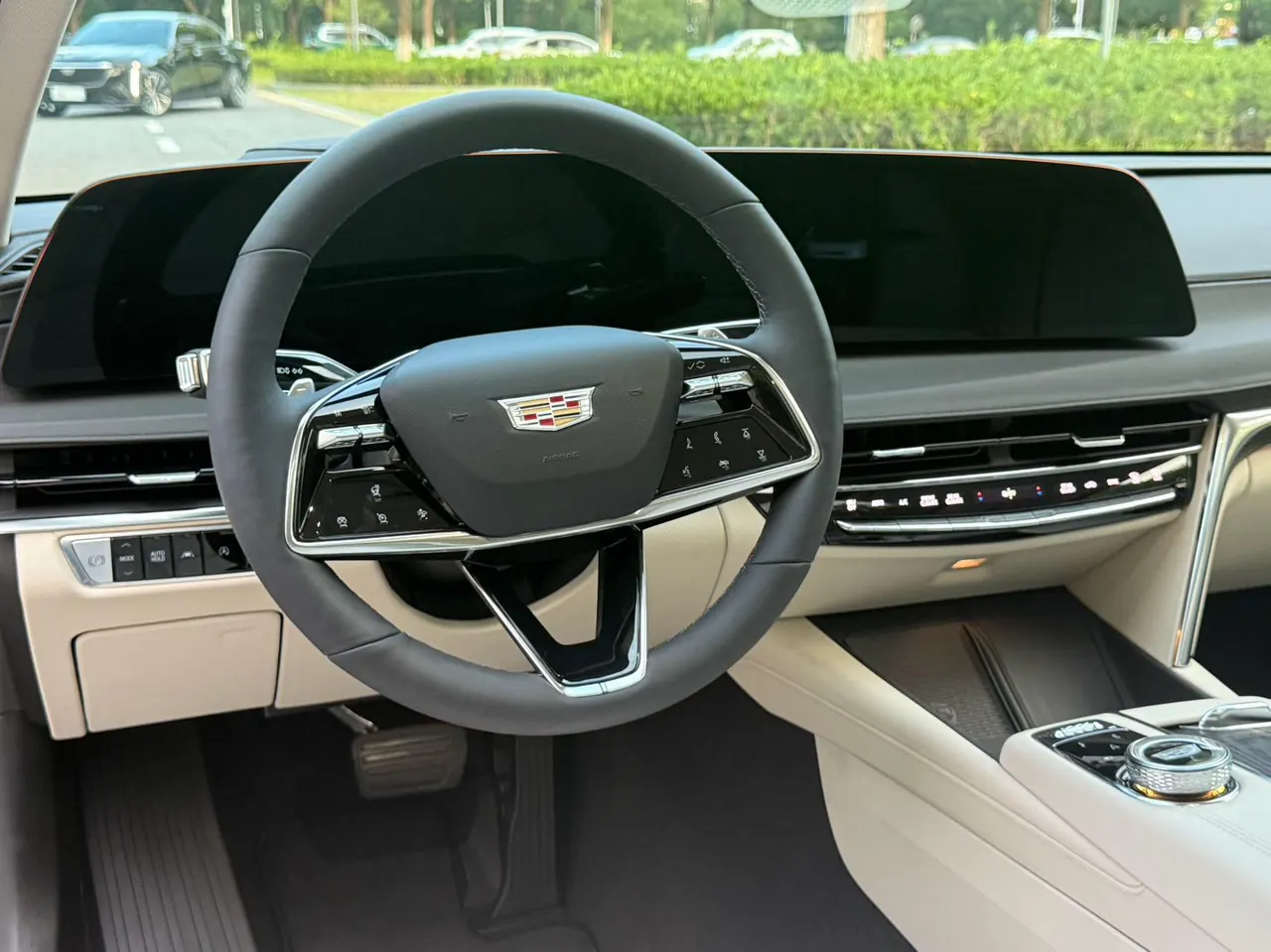 Cadillac 2026 CT6 2.0T 28T flagship automatic gear 9