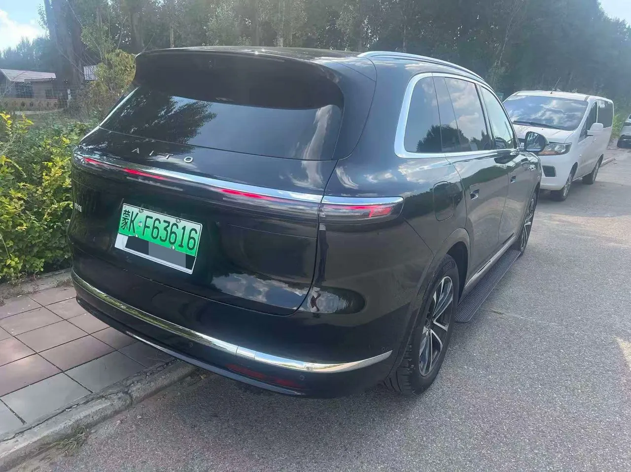 AITO 2026 AITO M7 extended range Ultra 4-wheel drive version 6 seats (896-line laser Radar) automatic gear 6