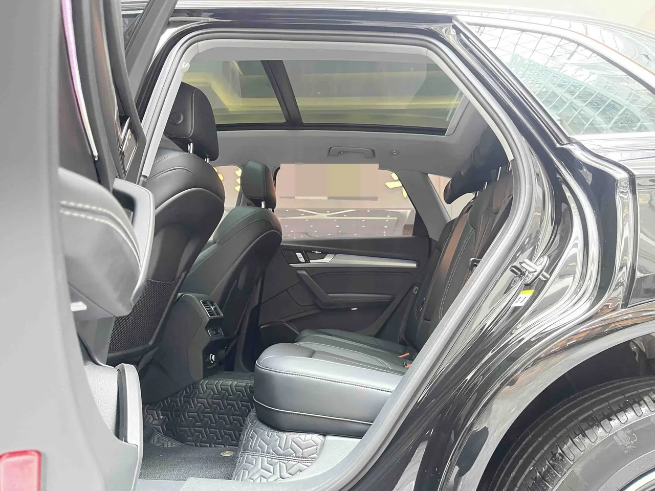 Audi 2025 Q5L 2.0TFSI 40TFSI Fashion Dynamic Automatic 8