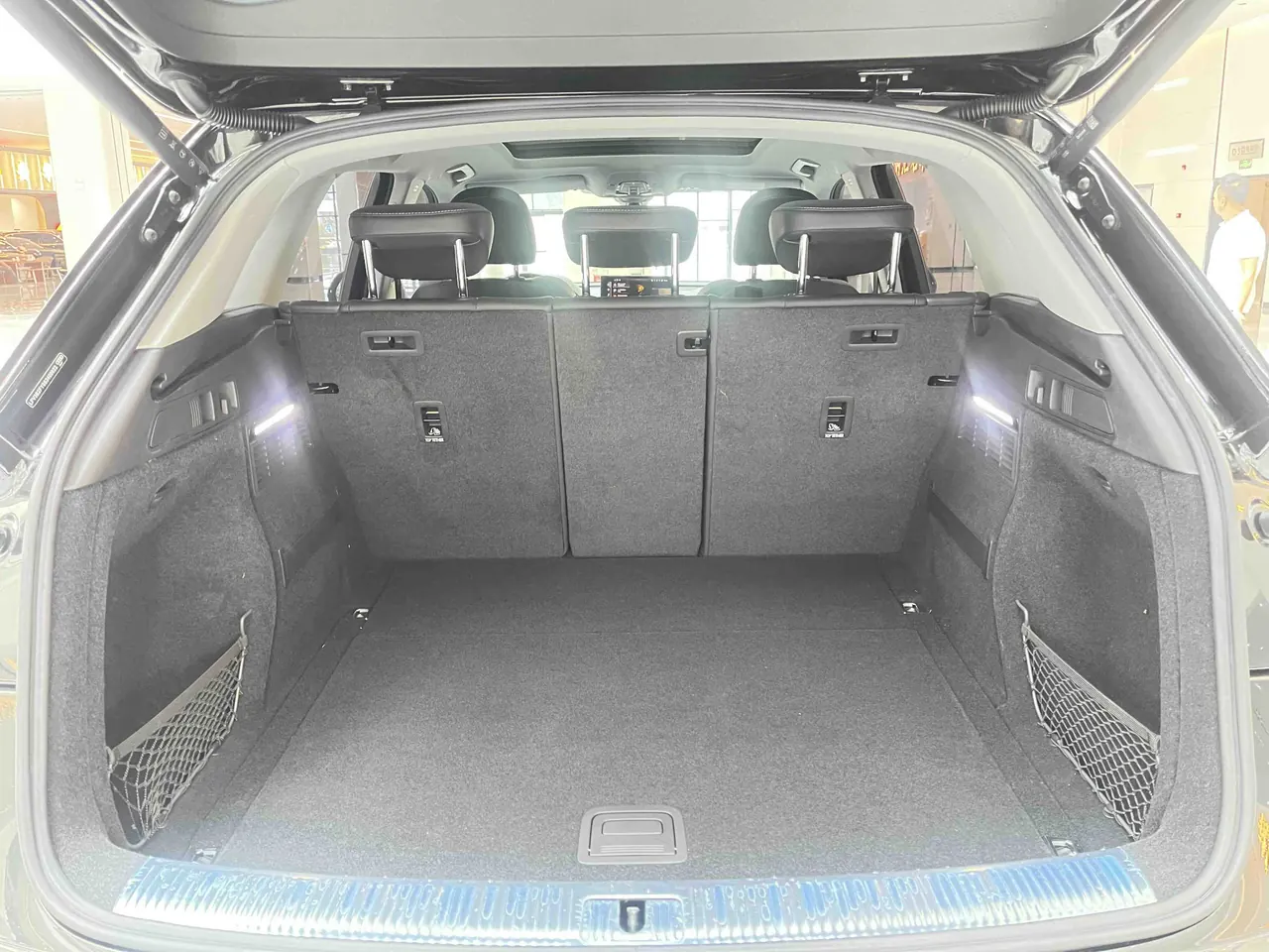 Audi 2025 Q5L 2.0TFSI 40TFSI Fashion Dynamic Automatic 9