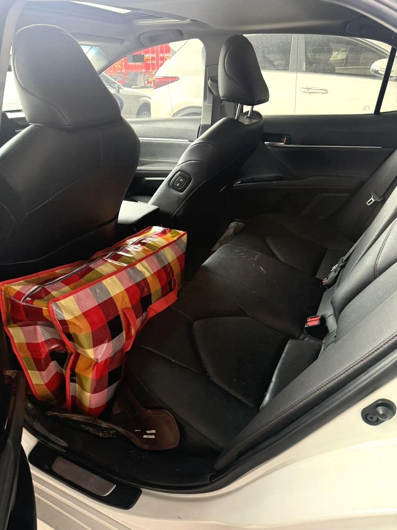 Toyota 2021 Camry 2.0G Stepless Deluxe Edition Automatic Gear 3