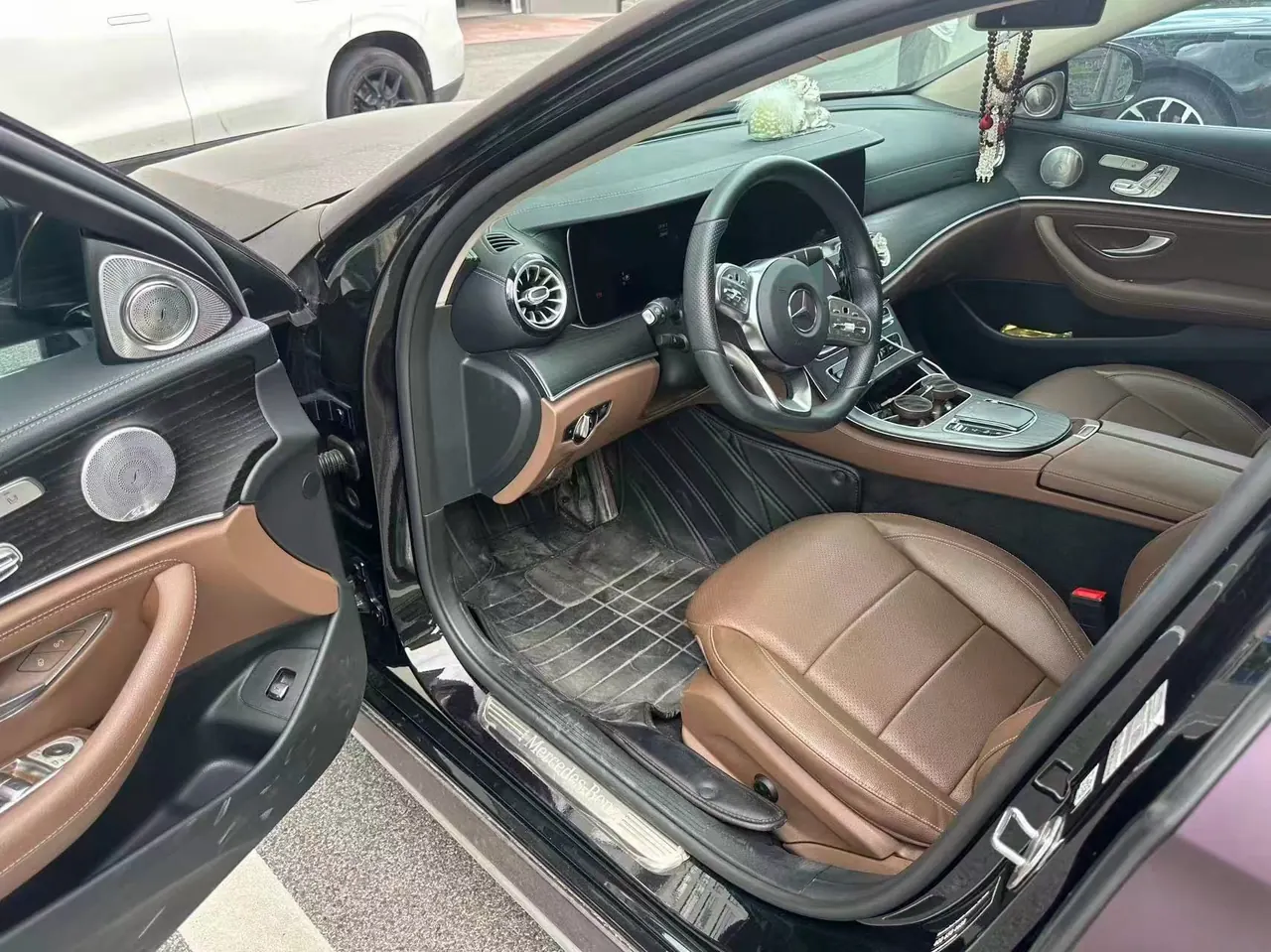Mercedes Benz E Class 2020 E 300 L 2.0T Sports Luxury Automatic Gear 2