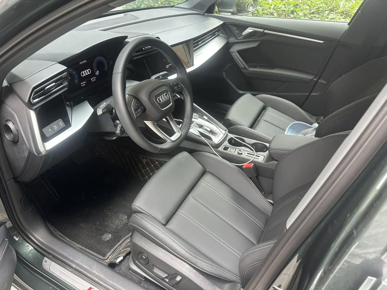 Audi 2025 A3L Limousine 1.5TFSI 35TFSI Flying Pleasant Automatic Gear 2