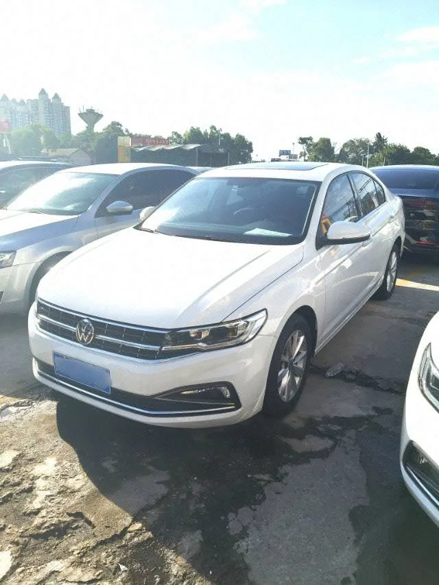 Open image lightbox: Volkswagen 2021 Bora 1.5 Comfortable Smart Union Edition Automatic Transmission