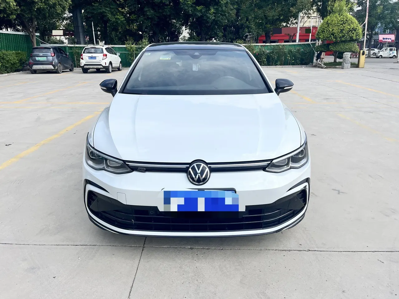 Volkswagen 2021 Golf 8 R-Line 1.4TSI 280TSI Automatic 2