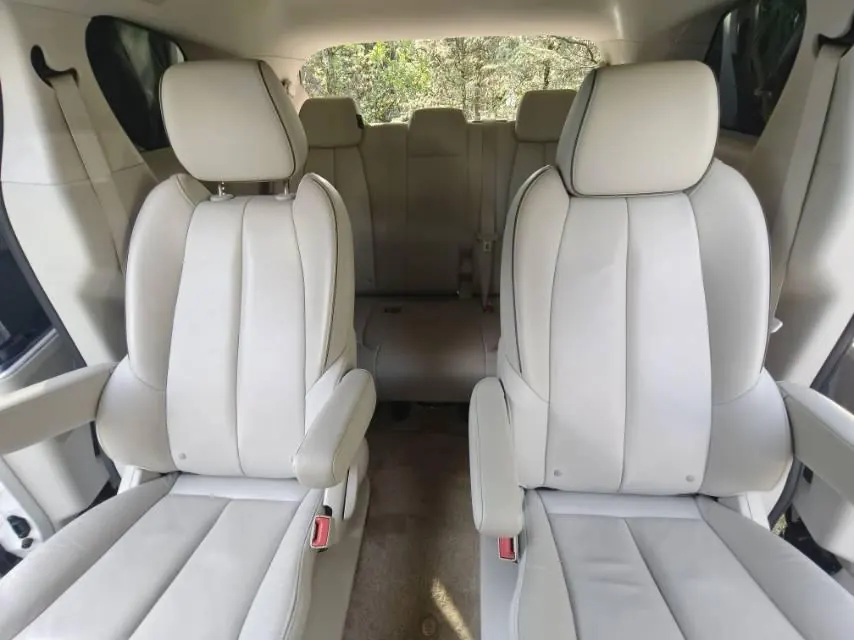 Buick 2021 GL8 Land Business Class 2.0T 652T Premium Automatic Gear 5