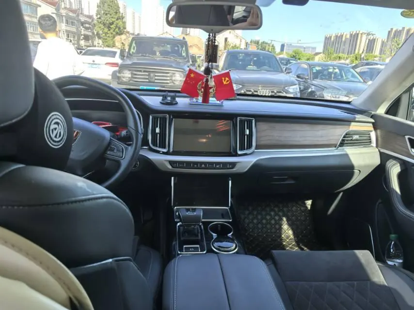 HongQi 2022 HS7 48V 2.0T Two-Drive Smart Union Flag Edition 7-seat Automatic Gear 6