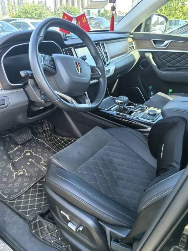 HongQi 2022 HS7 48V 2.0T Two-Drive Smart Union Flag Edition 7-seat Automatic Gear 8