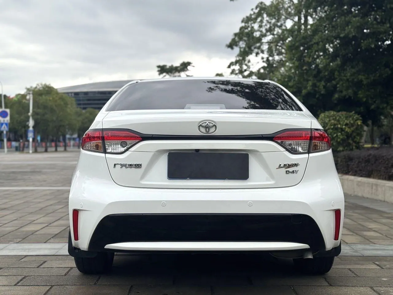 Toyota 2022 Lei Ling 1.2T Stepless 185T Deluxe Automatic Gear 5