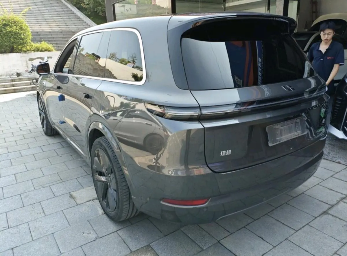 Li 2022 L9 1.5T Max Edition Automatic Gear 3