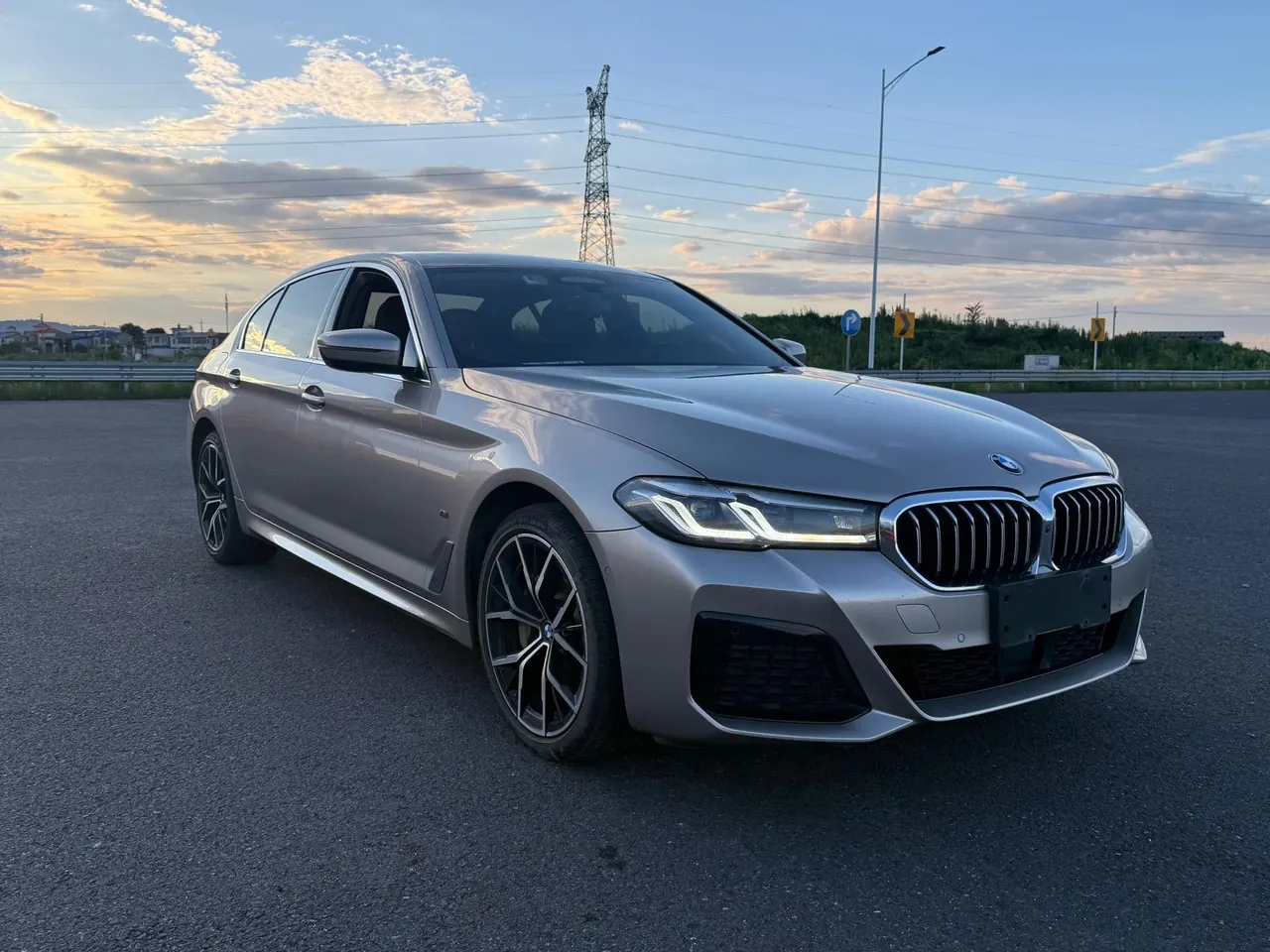 BMW 5 Series 2021 530Li 2.0T Exclusive M Sports Suit Automatic Gear 3