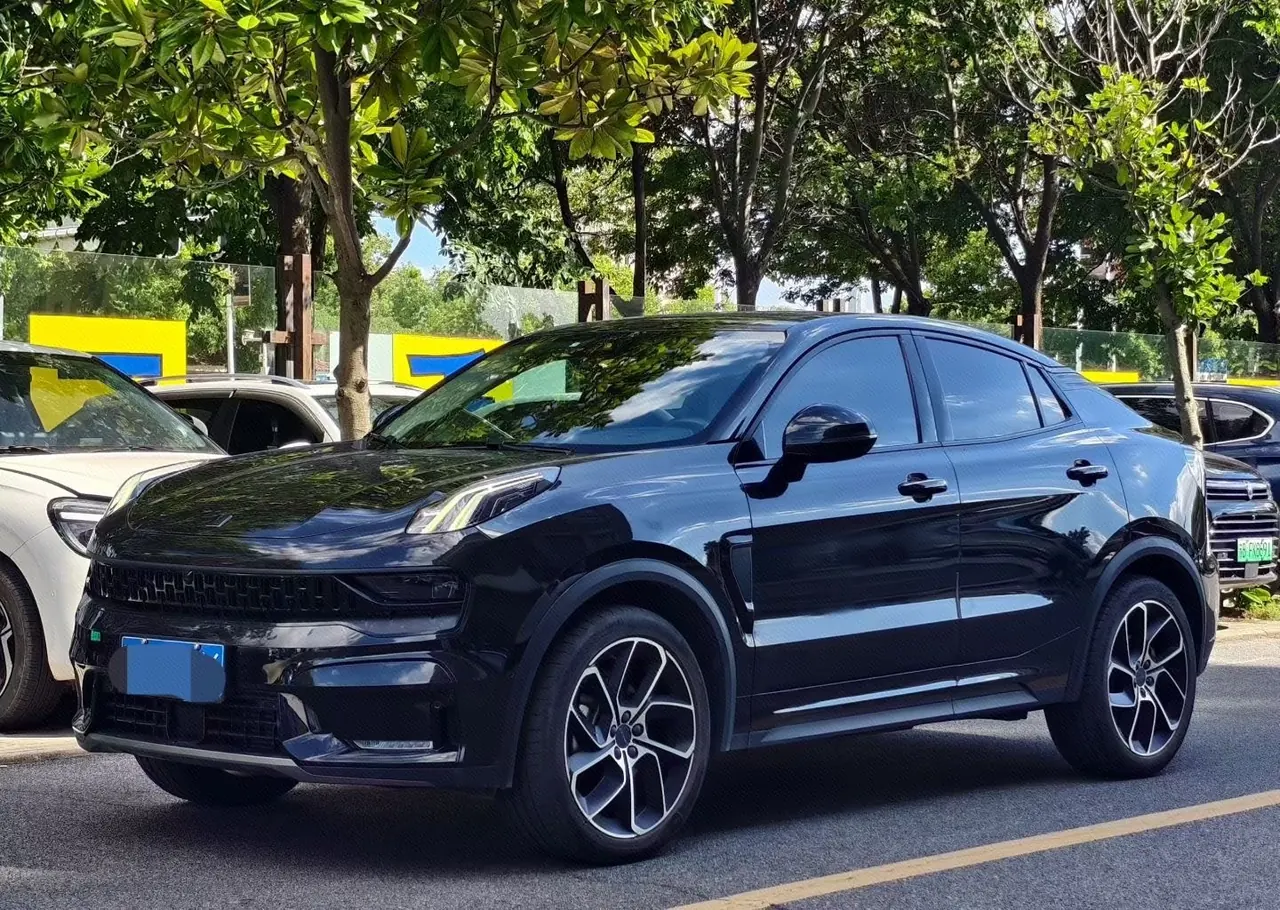 Open image lightbox: LYNK&CO 2022 LYNK&CO 05 2.0TD Two-wheel Drive Halo Automatic Gear