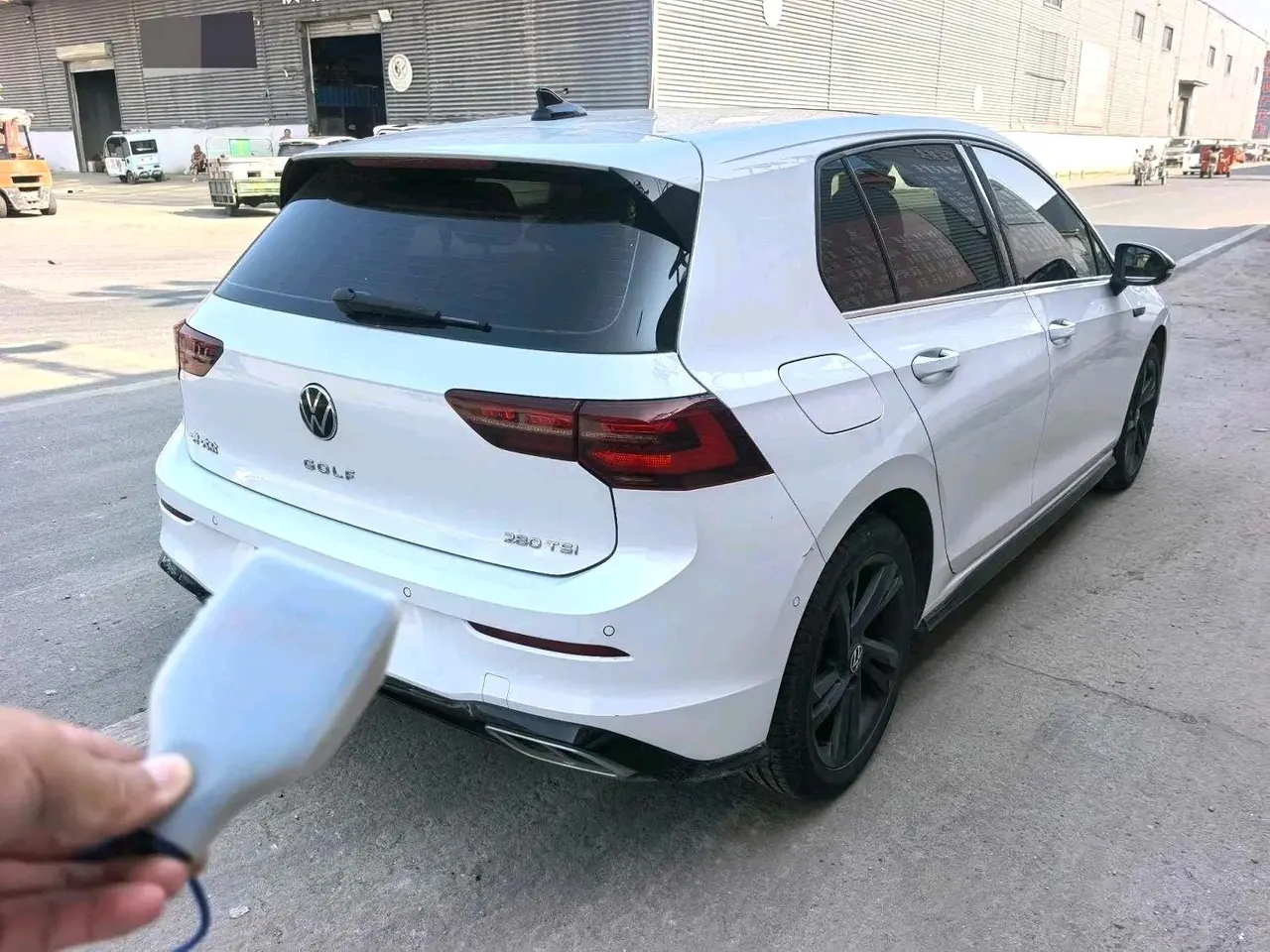 Volkswagen 2021 Golf 8 R-Line 1.4TSI 280TSI Automatic 4