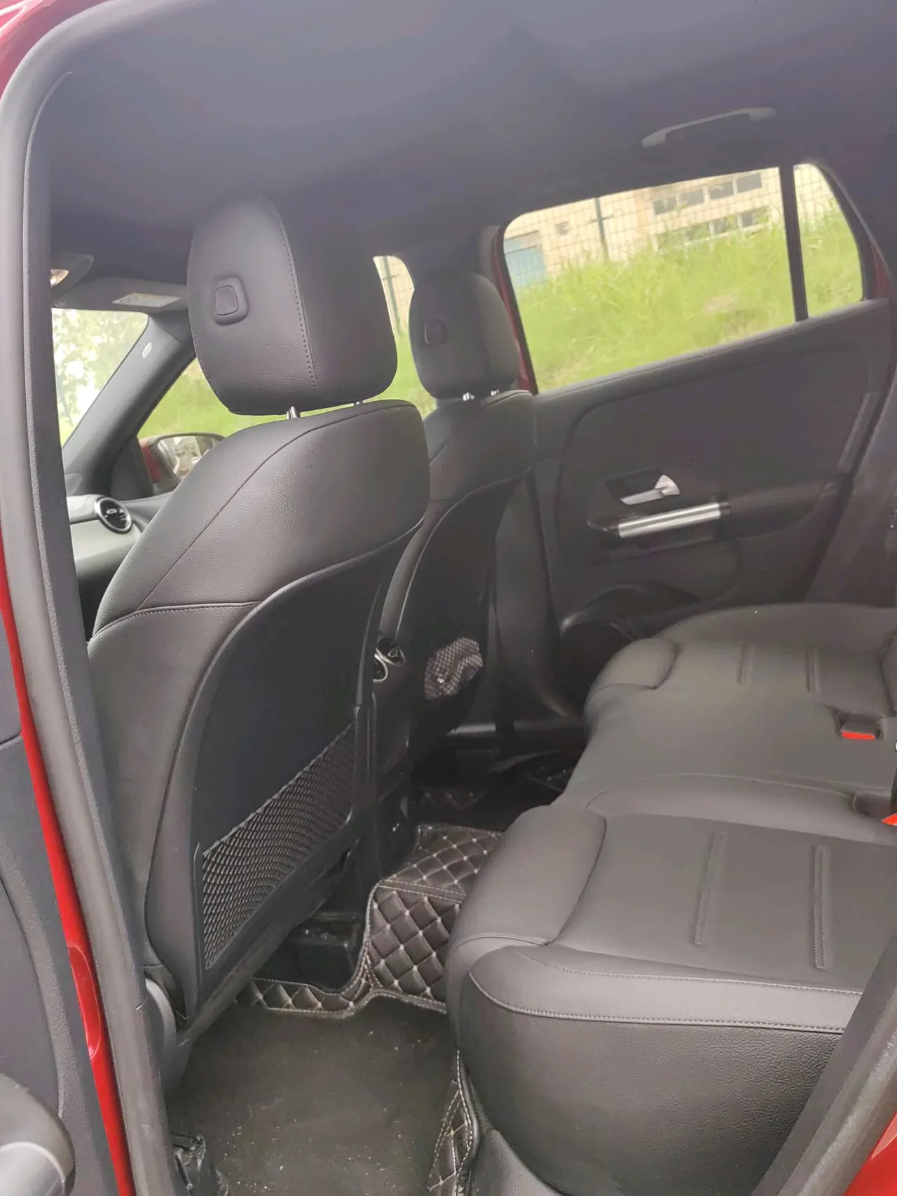 Mercedes Benz 2020 GLA 180 1.3T automatic gear 6