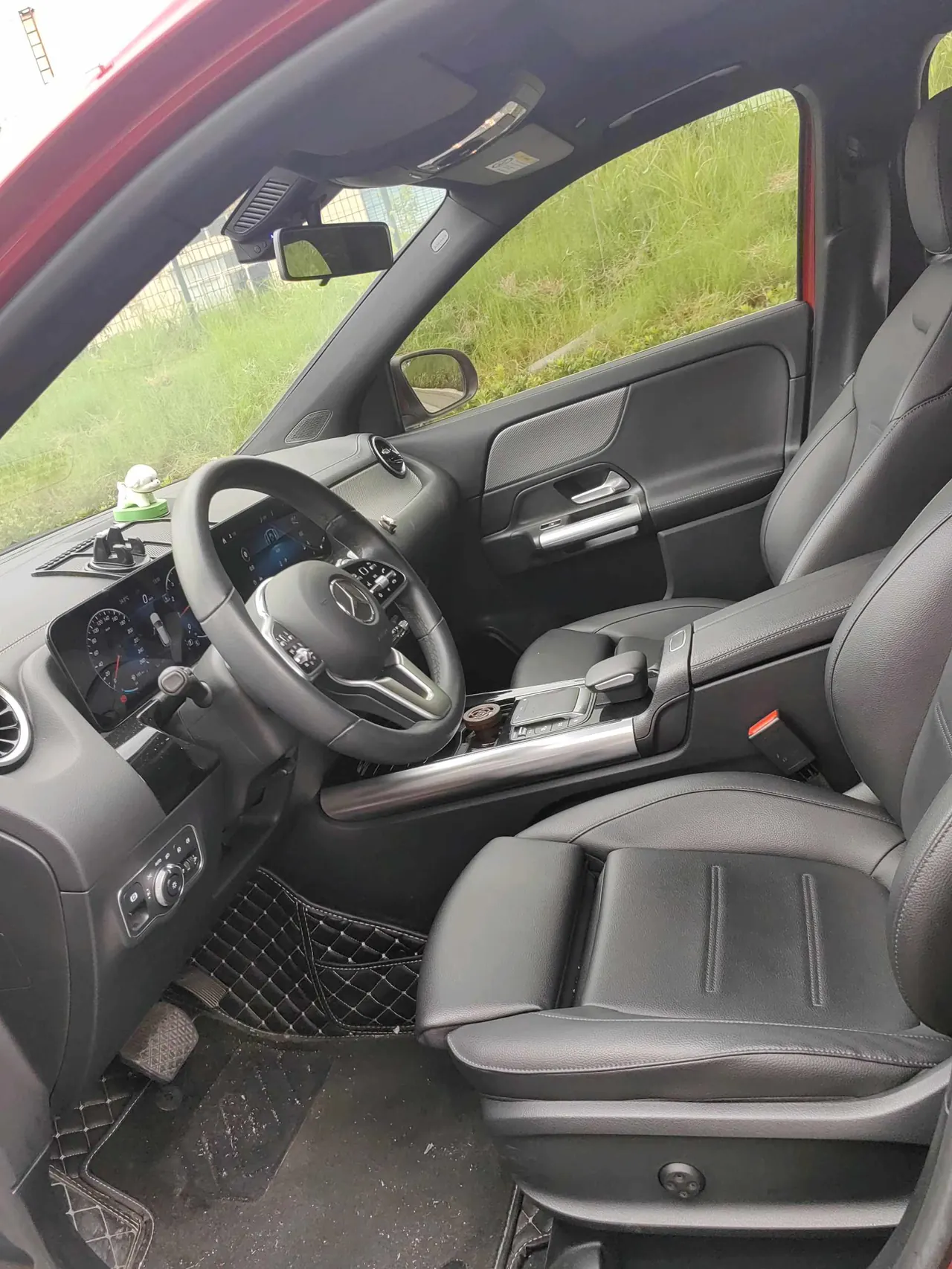 Mercedes Benz 2020 GLA 180 1.3T automatic gear 7