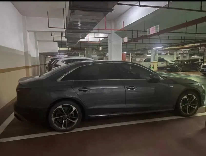 Audi 2020 A4L 2.0TFSI 40TFSI Fashion Dynamic Automatic 4