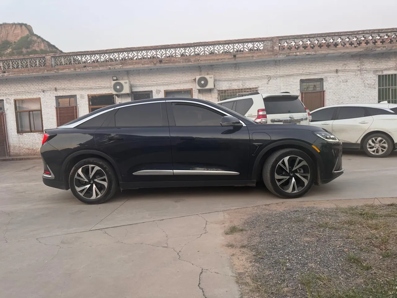 ARCFOX 2022 α S 525S 175kW automatic gear 3