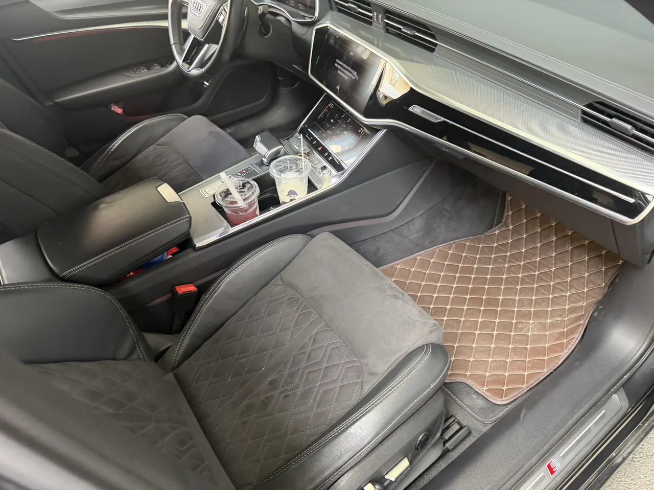 Audi 2023 A6L 2.0TFSI 45TFSI Selected Dynamic Automatic 4