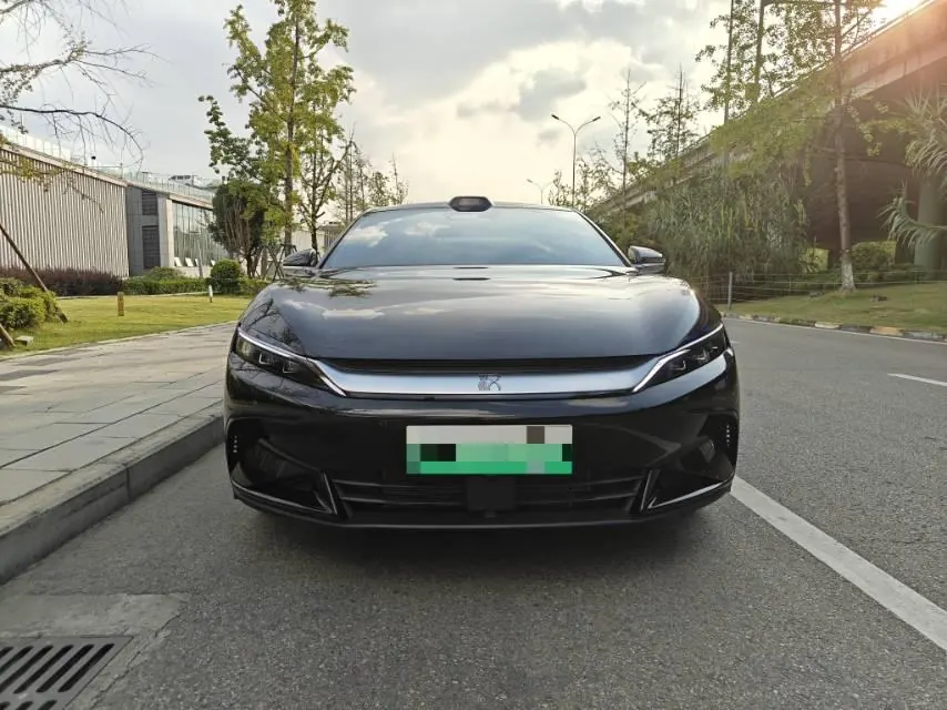 BYD 2025 Han DM-i 1.5T stepless smart driving version 125KM laser Radar flagship automatic gear 2