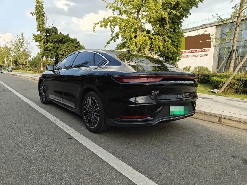 BYD 2025 Han DM-i 1.5T stepless smart driving version 125KM laser Radar flagship automatic gear 4