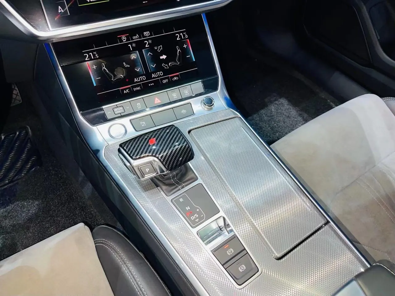 Audi 2020 A6L 2.0TFSI 40TFSI Deluxe Elegant Automatic 6
