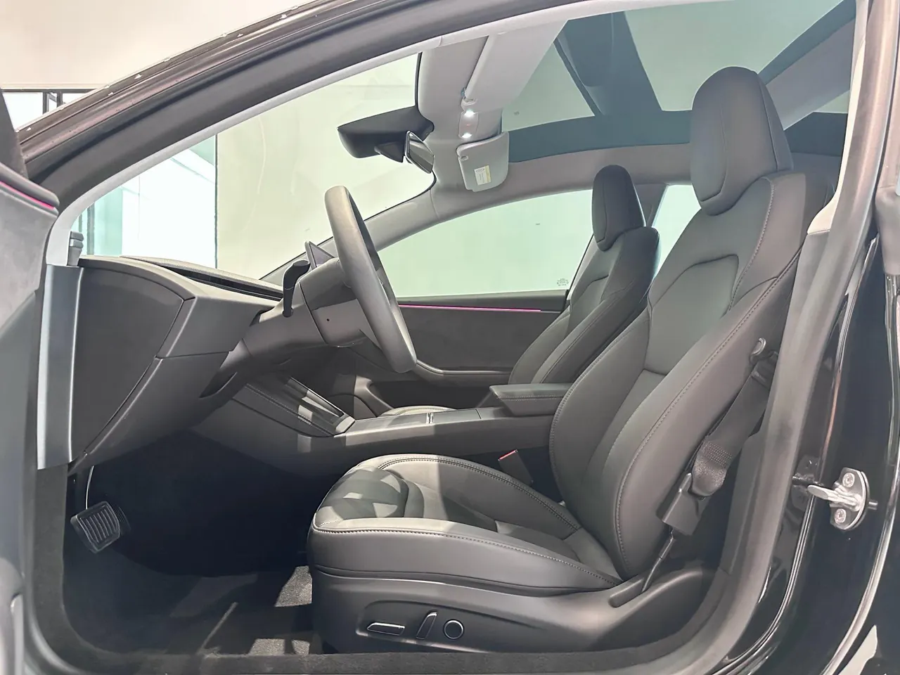 Tesla 2025 Model 3 long-life all-wheel drive automatic transmission 4