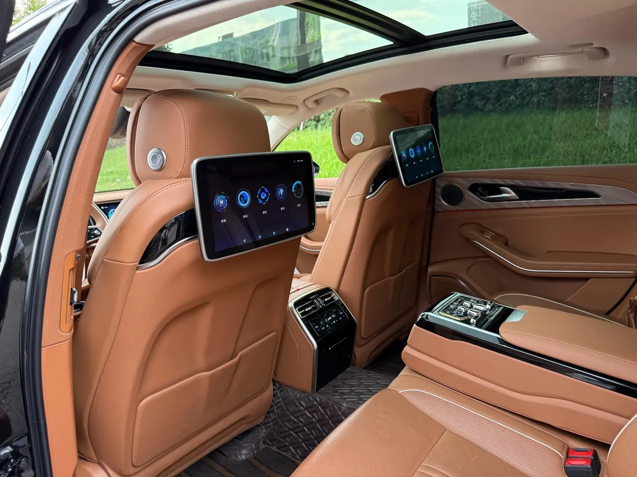 HongQi 2020 H9 3.0T Zhilian Qi Chang Edition Automatic Gear 7