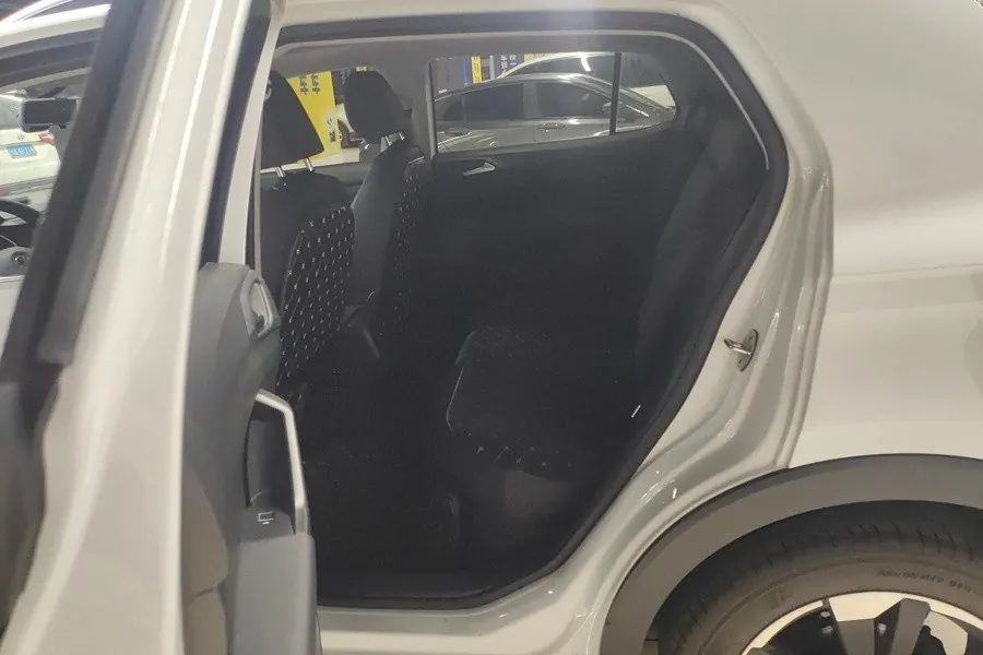 Volkswagen 2020 Shadow 1.5 Yue Automatic 7