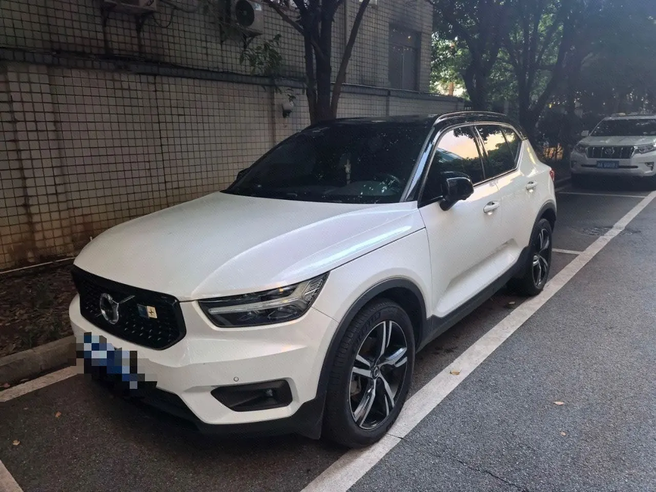 Volvo 2020 XC40 2.0T T4 4WD Zhiyuan Sports Edition Automatic Gear - View 1