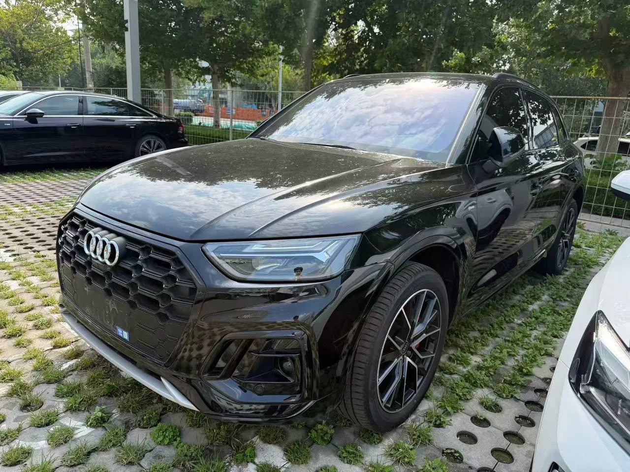 Open image lightbox: Audi 2024 Q5L 2.0TFSI 45TFSI luxury dynamic automatic transmission
