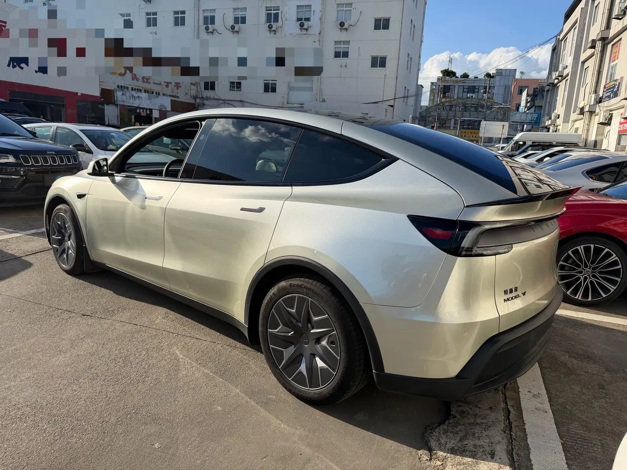 Tesla 2025 Model Y L Long Endurance All-Wheel Drive Automatic Transmission 7
