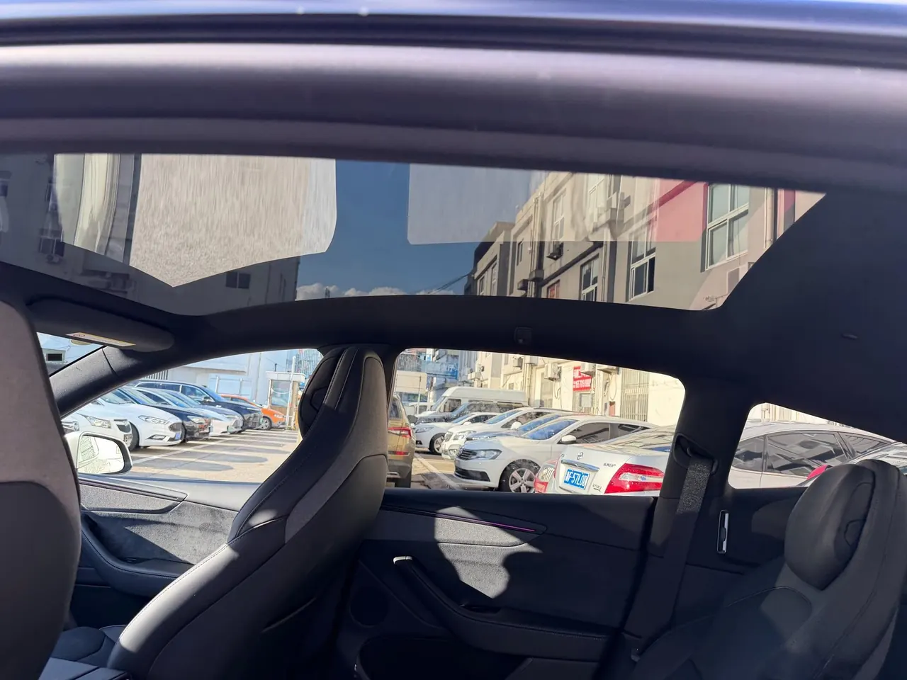 Tesla 2025 Model Y L Long Endurance All-Wheel Drive Automatic Transmission 8