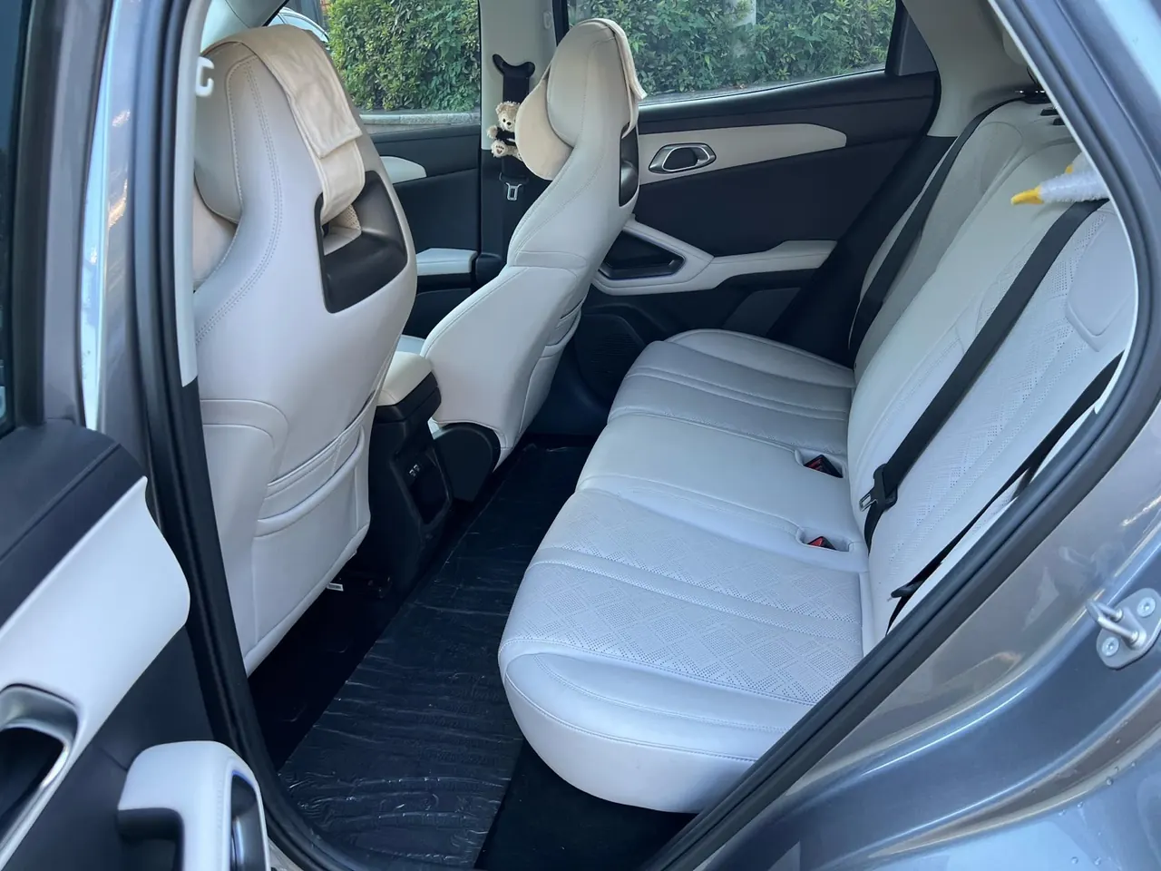 BYD 2024 Yuan UP 401KM Exceed Automatic Gear 4