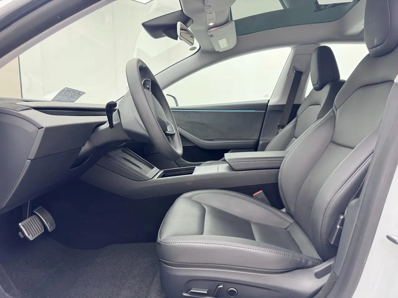Tesla 2024 Model 3 high-performance all-wheel drive version automatic transmission 3