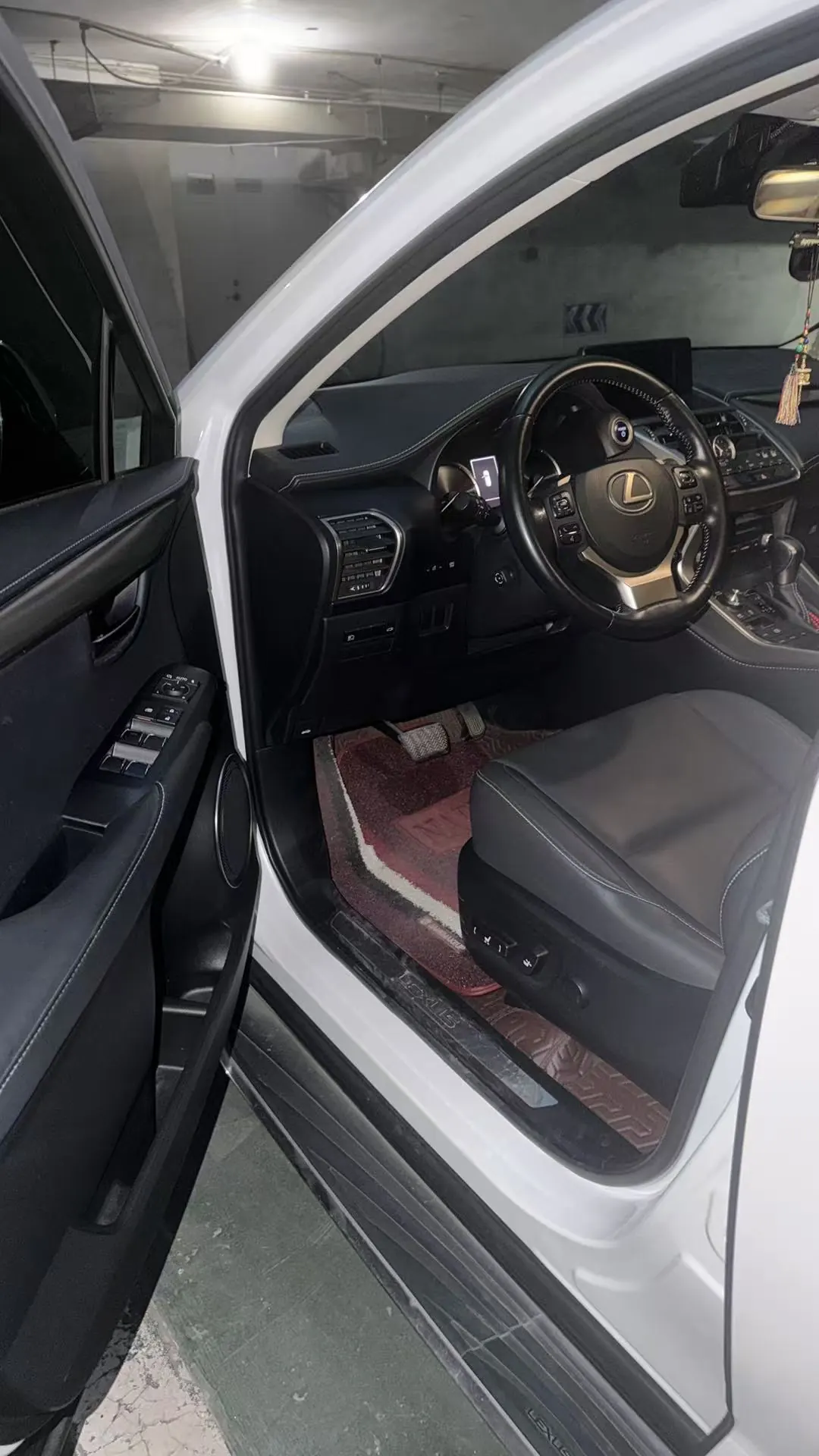Lexus NX (Imported) 2020 NX300h 2.5 Stepless Front Edition Automatic Gear 6