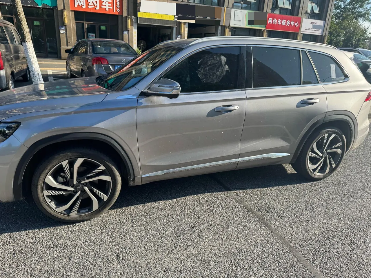 Geely 2024 XingyueL (Monjaro) 2.0TD High Power Two-Drive Enovate Edition Automatic Transmission 2