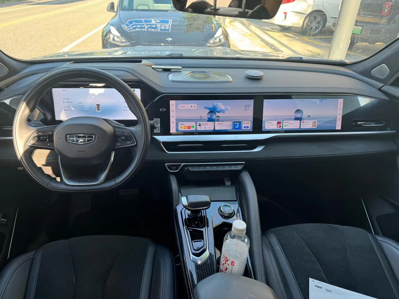 Geely 2024 XingyueL (Monjaro) 2.0TD High Power Two-Drive Enovate Edition Automatic Transmission 8