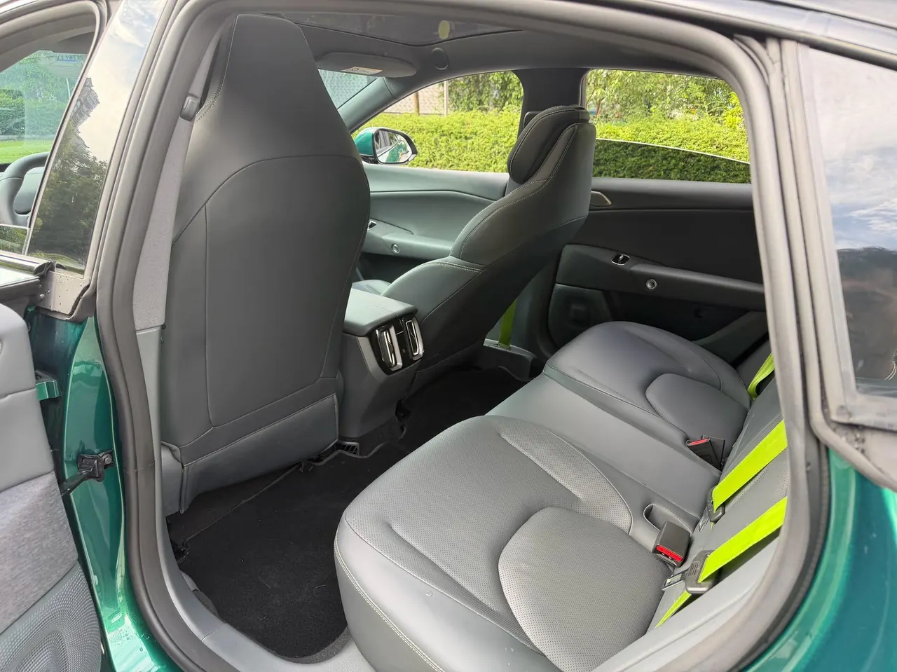 ARCFOX 2026 α S 5 630 yuan Environment Intelligence Edition 185kW Automatic Gear 8