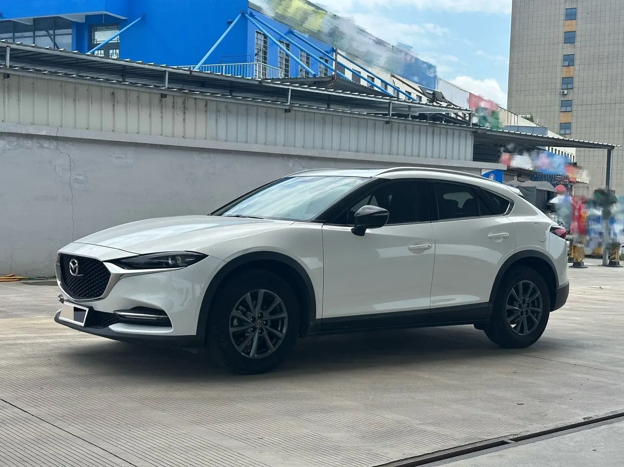 Open image lightbox: Mazda 2020 CX-4 100.00g Drive Blue Sky Exploration Edition Automatic Gear