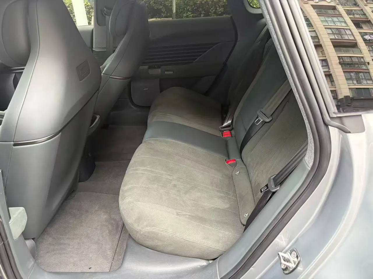 AUDI 2026 E5 Sportback Flagship Quattro Automatic Transmission 5