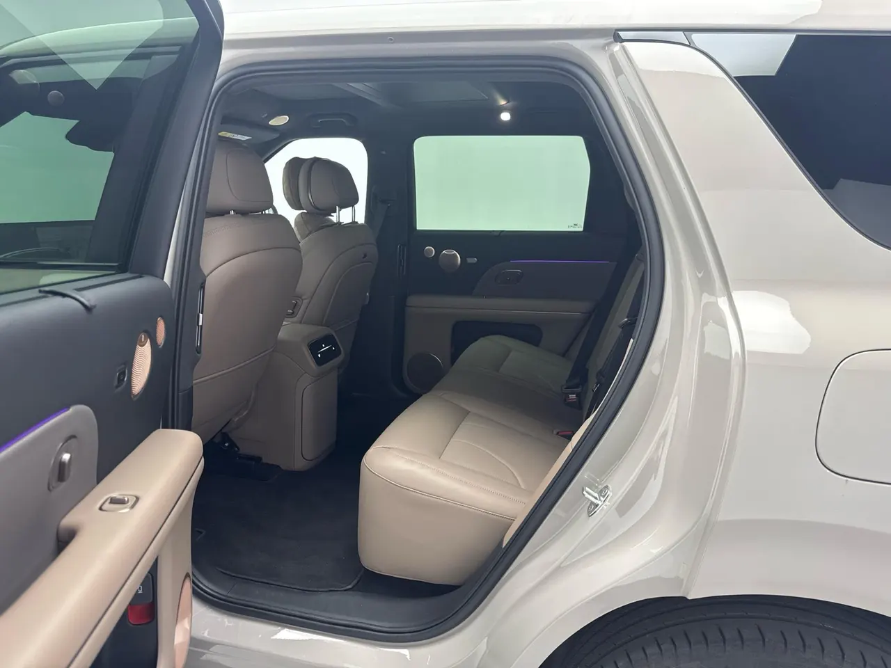 IM 2026 IM LS8 66 Ultra Technology Flagship Large Five-seater Automatic Transmission 10